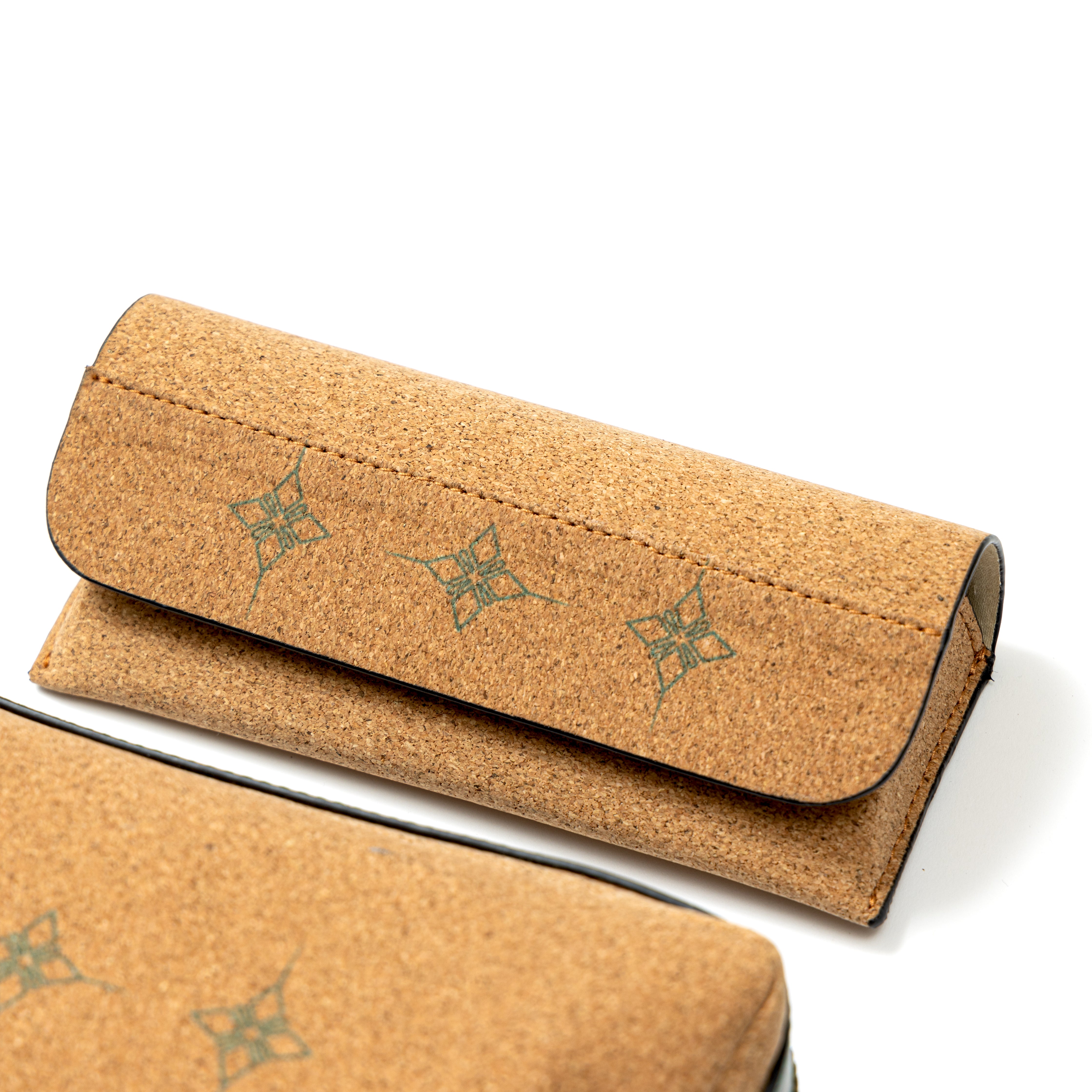 The Basil Holiday Travel Set