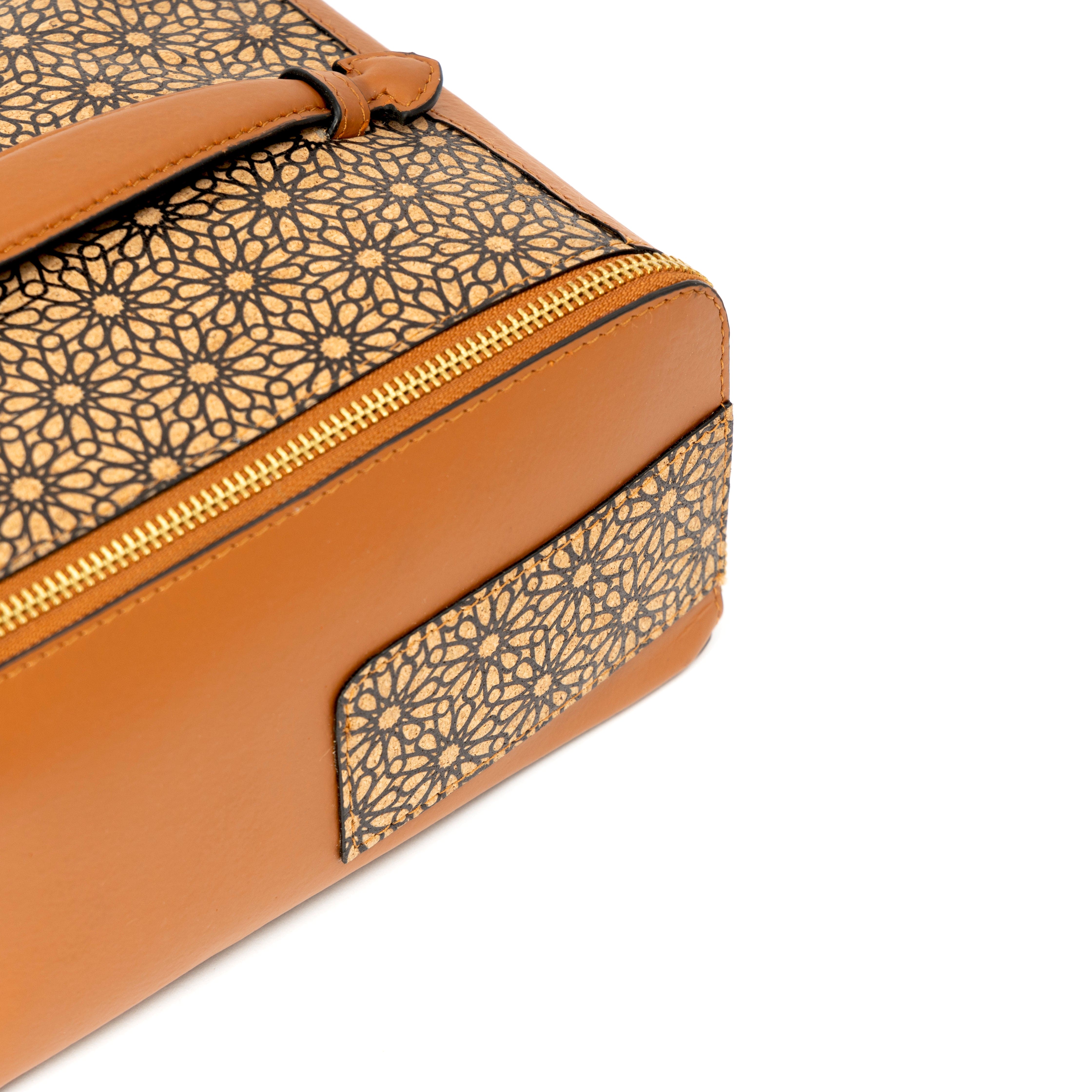 Plant Leather Travel Utility Kit – Tan Matt