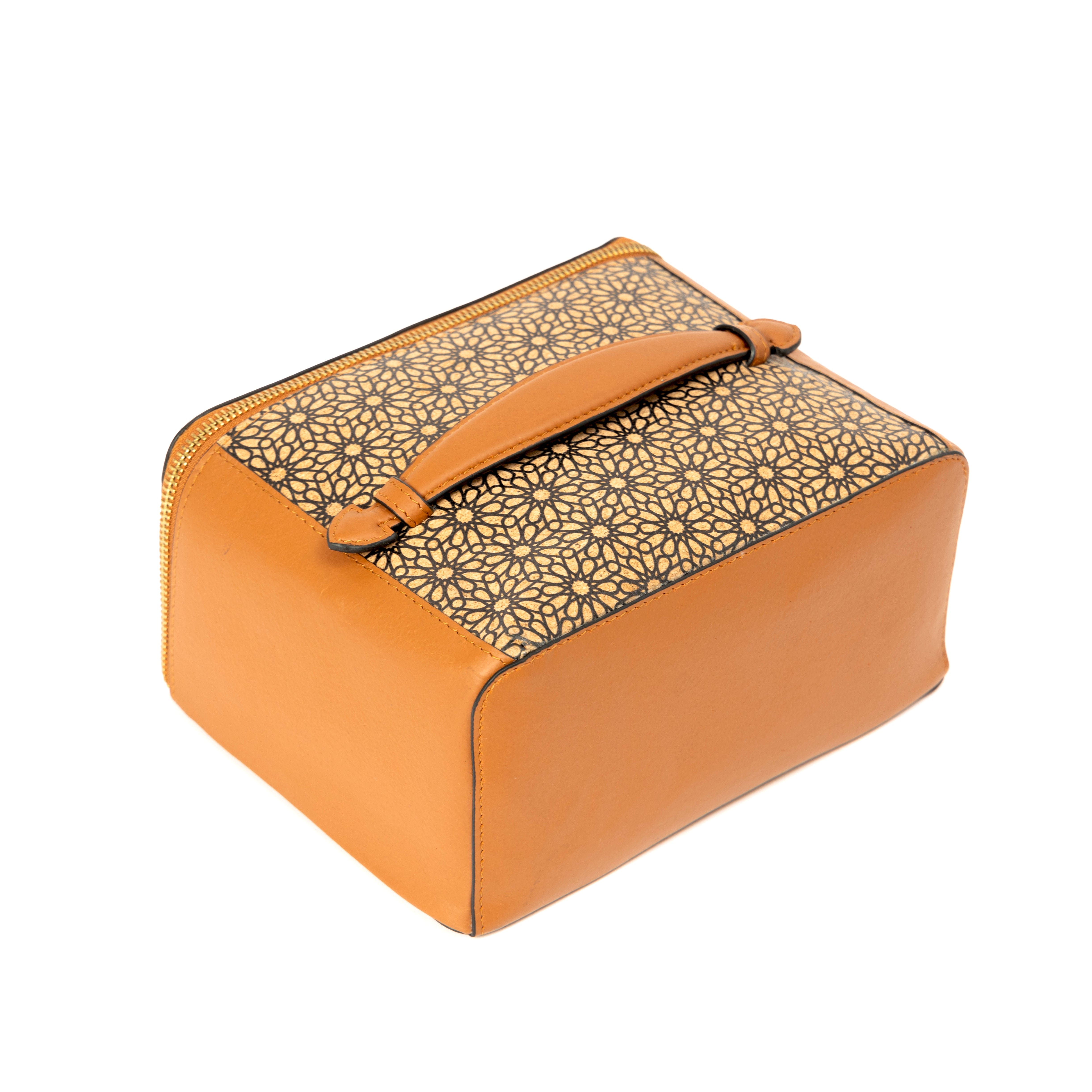 Plant Leather Travel Utility Kit – Tan Matt