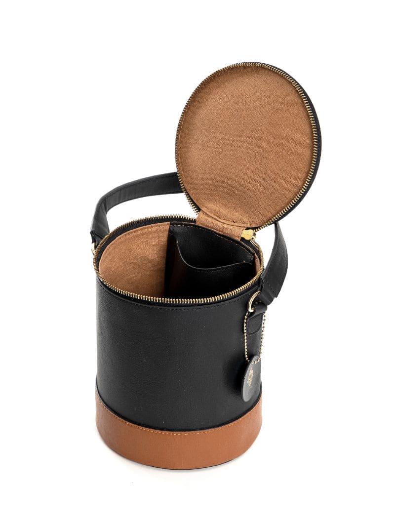 Hemera - Black & Gingerbread