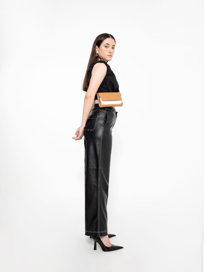 Fides - Caramel & White