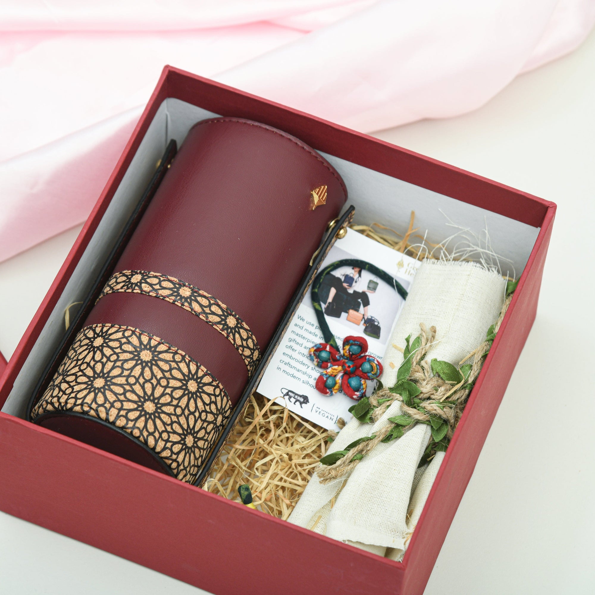 Rakhi Gift Box -4 with cheese knives and wine bottle holder